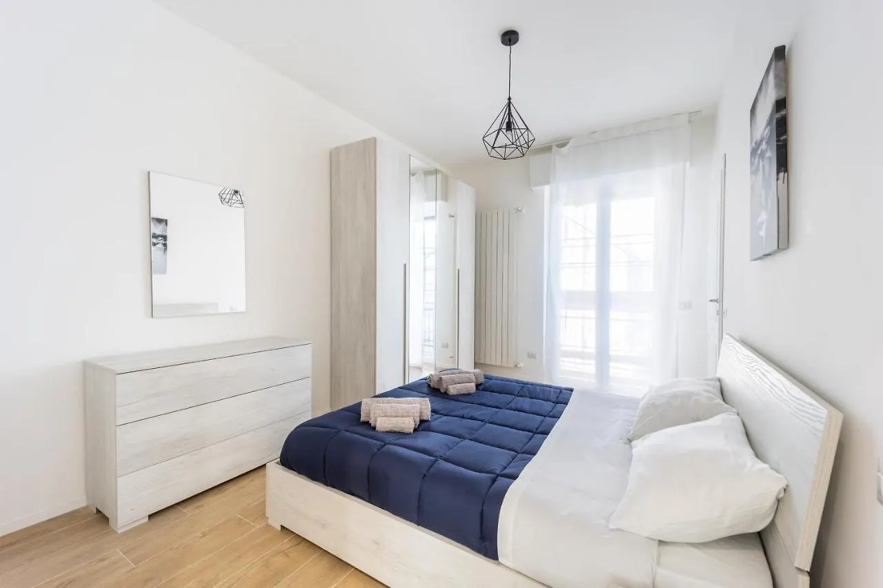 Melissa•Sweethome Sansiro, Milano! 0*, Milan Italy